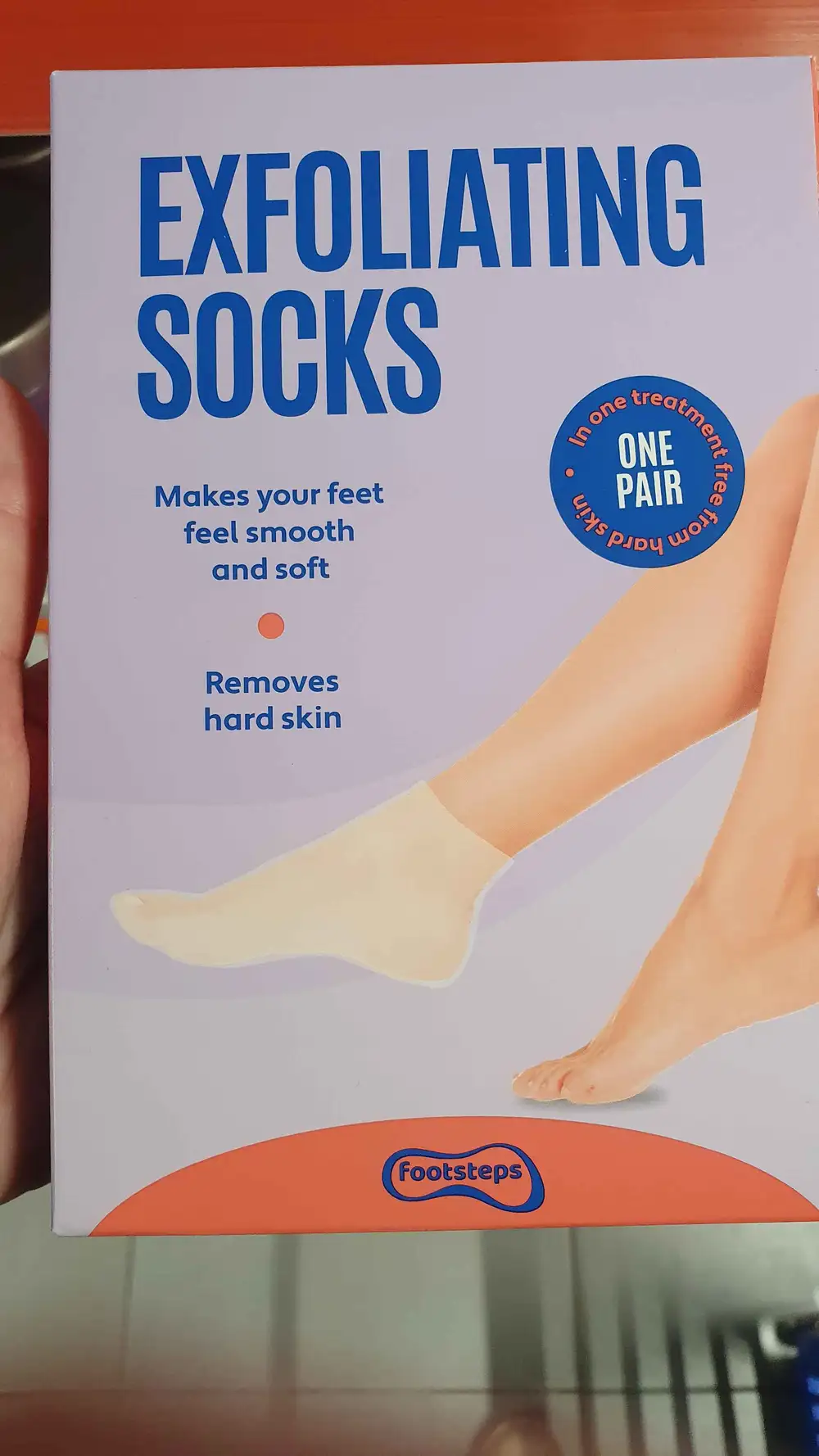 FOOTSTEPS - Exfoliating socks