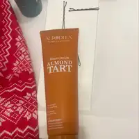 AURODHEA - Body cream almond tart