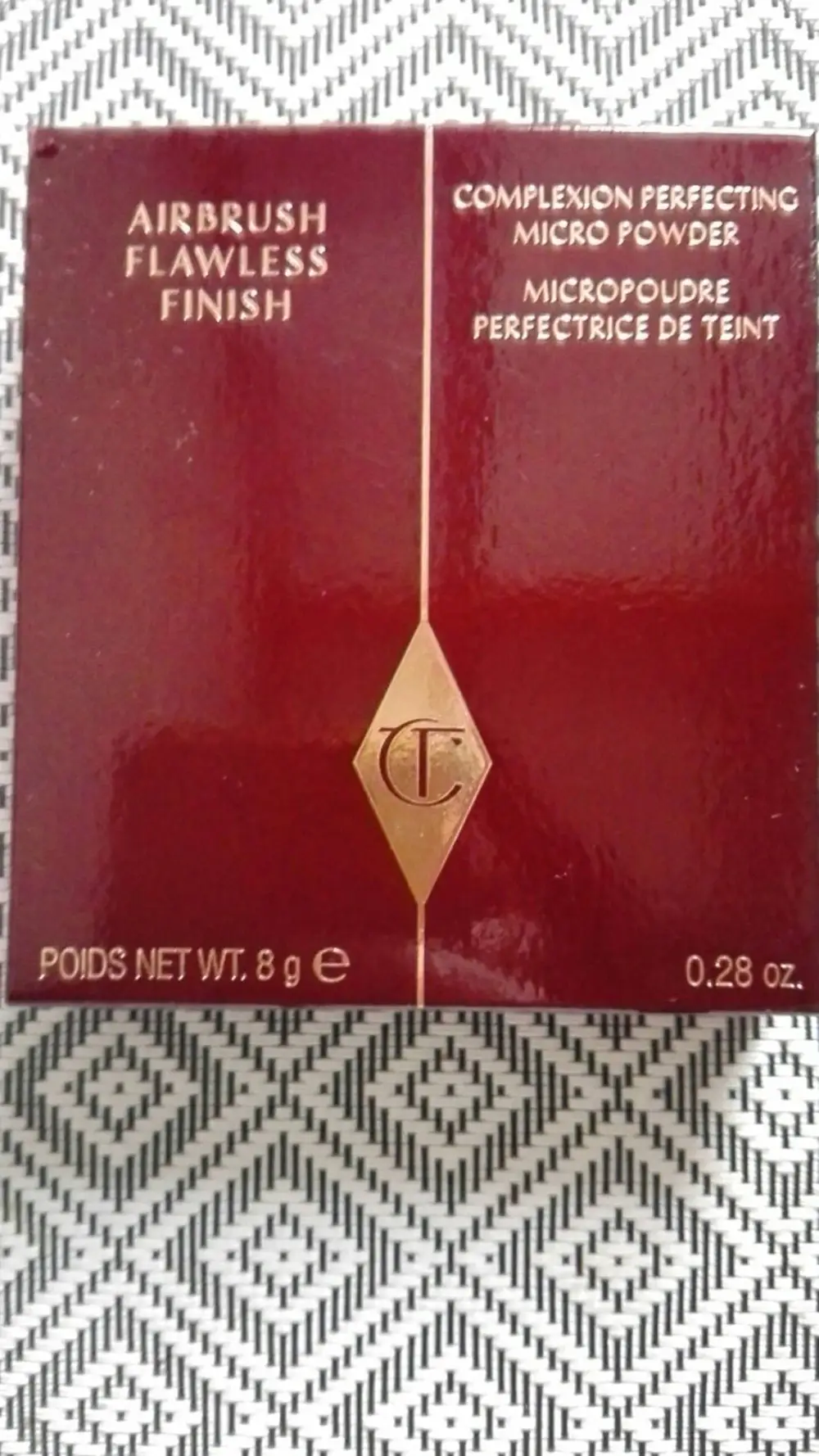 CHARLOTTE TILBURY - Airbrush flawless finish - Micro powder