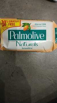 PALMOLIVE - Naturals - Sensitive - Savon au lait d'amande douce