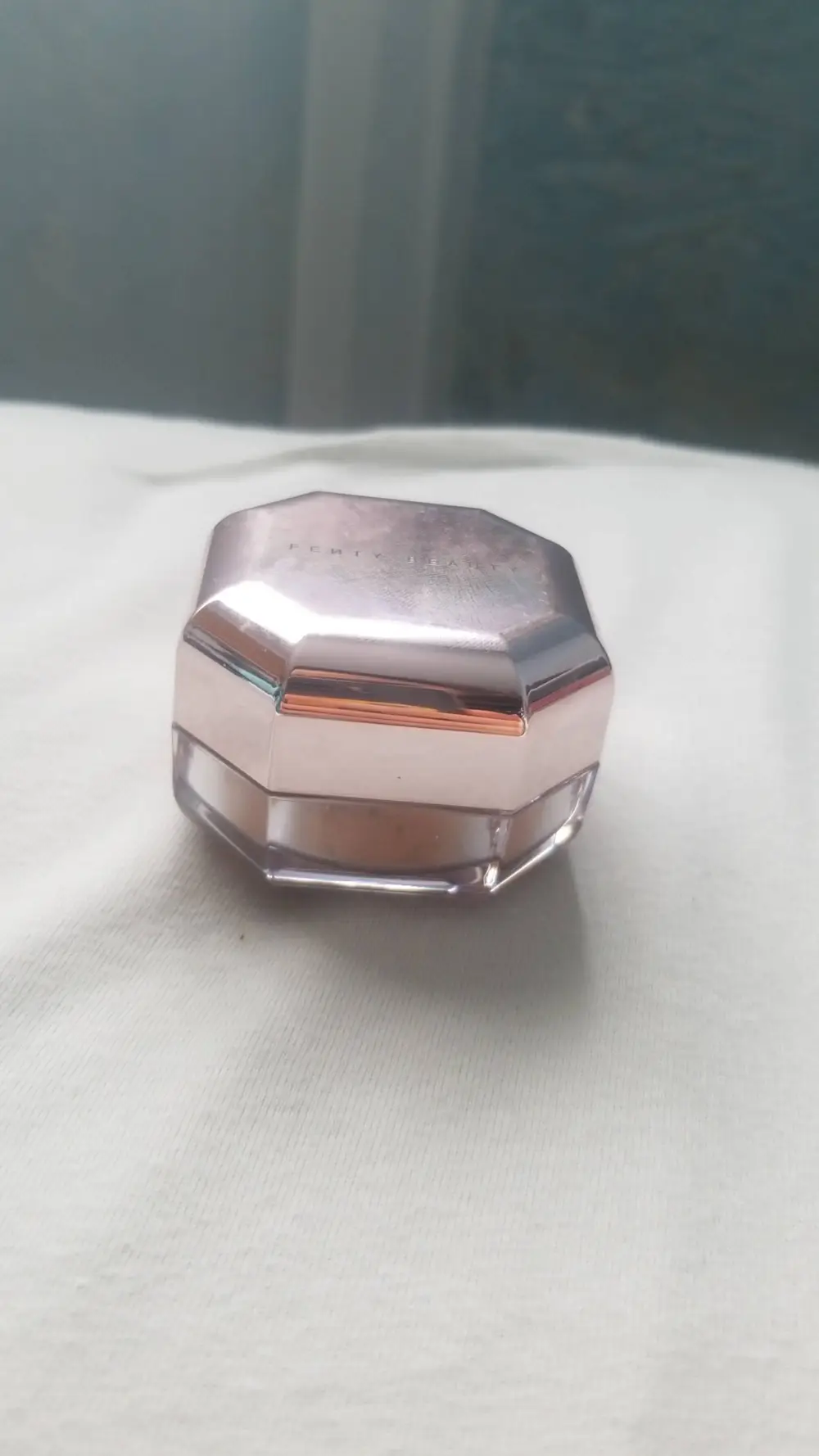 FENTY BEAUTY - Face Powder