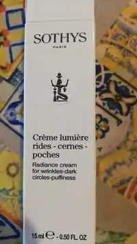 SOTHYS - Crème lumière rides - cernes - poches