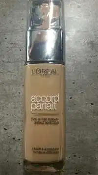 L'ORÉAL - Accord parfait - Fond de teint unifiant beige doré fps 16