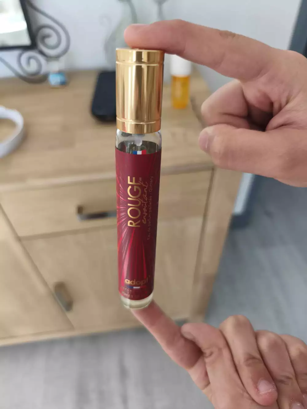 ADOPT' - Rouge enroûtant - Eau de parfum pailletée