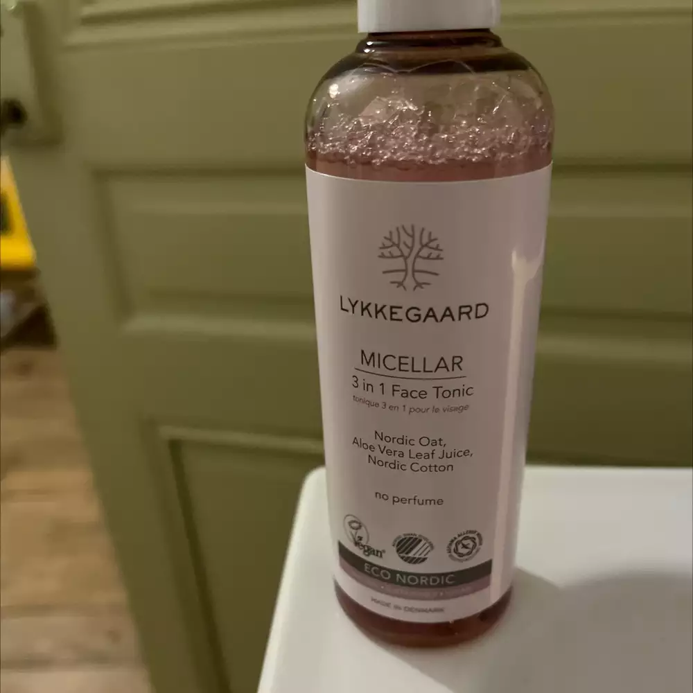 LYKKEGAARD - Micellar 3 in 1 face tonic