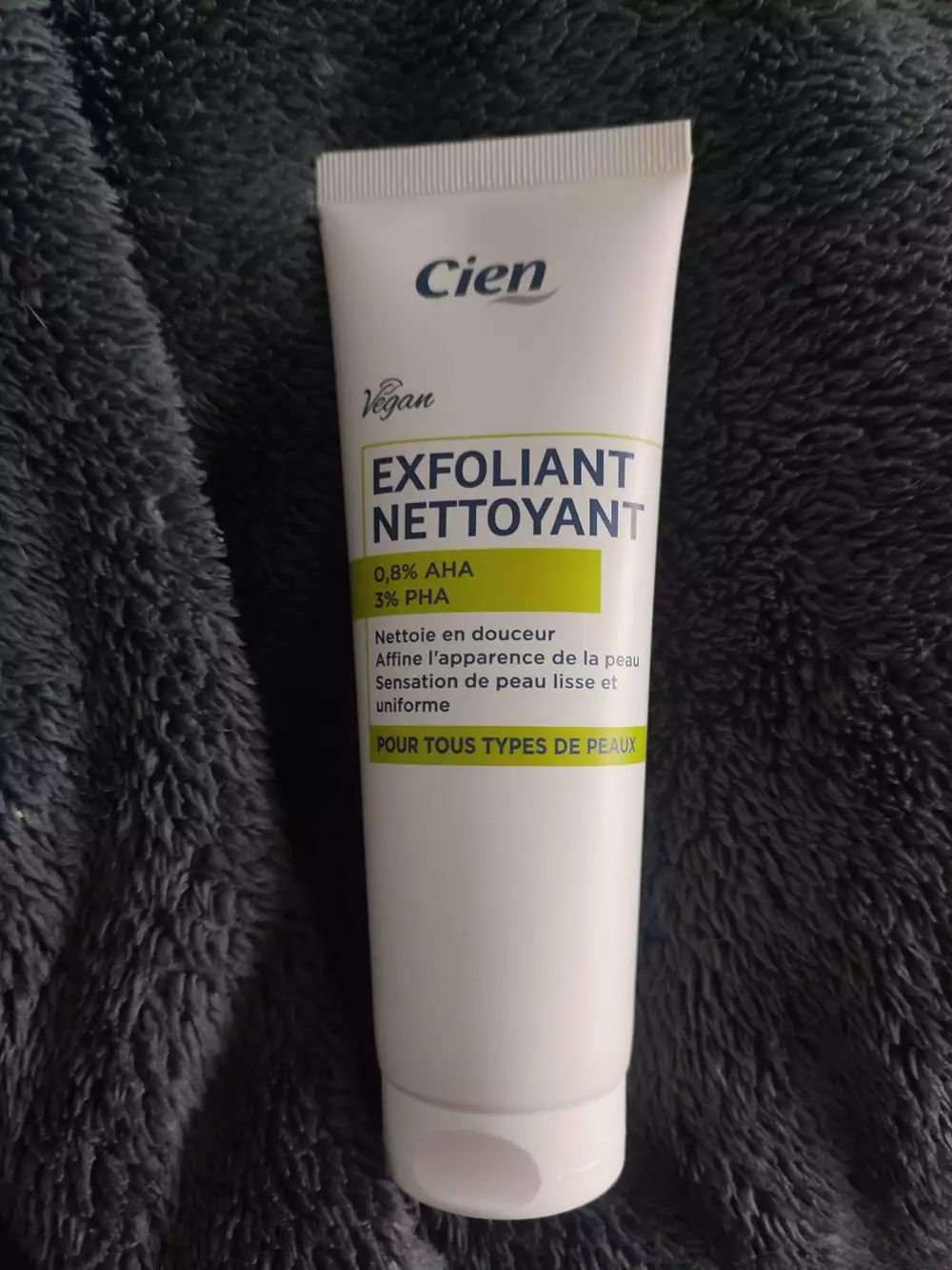 CIEN - Exfoliant nettoyant 0,8% AHA 3% PHA