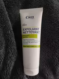 CIEN - Exfoliant nettoyant 0,8% AHA 3% PHA