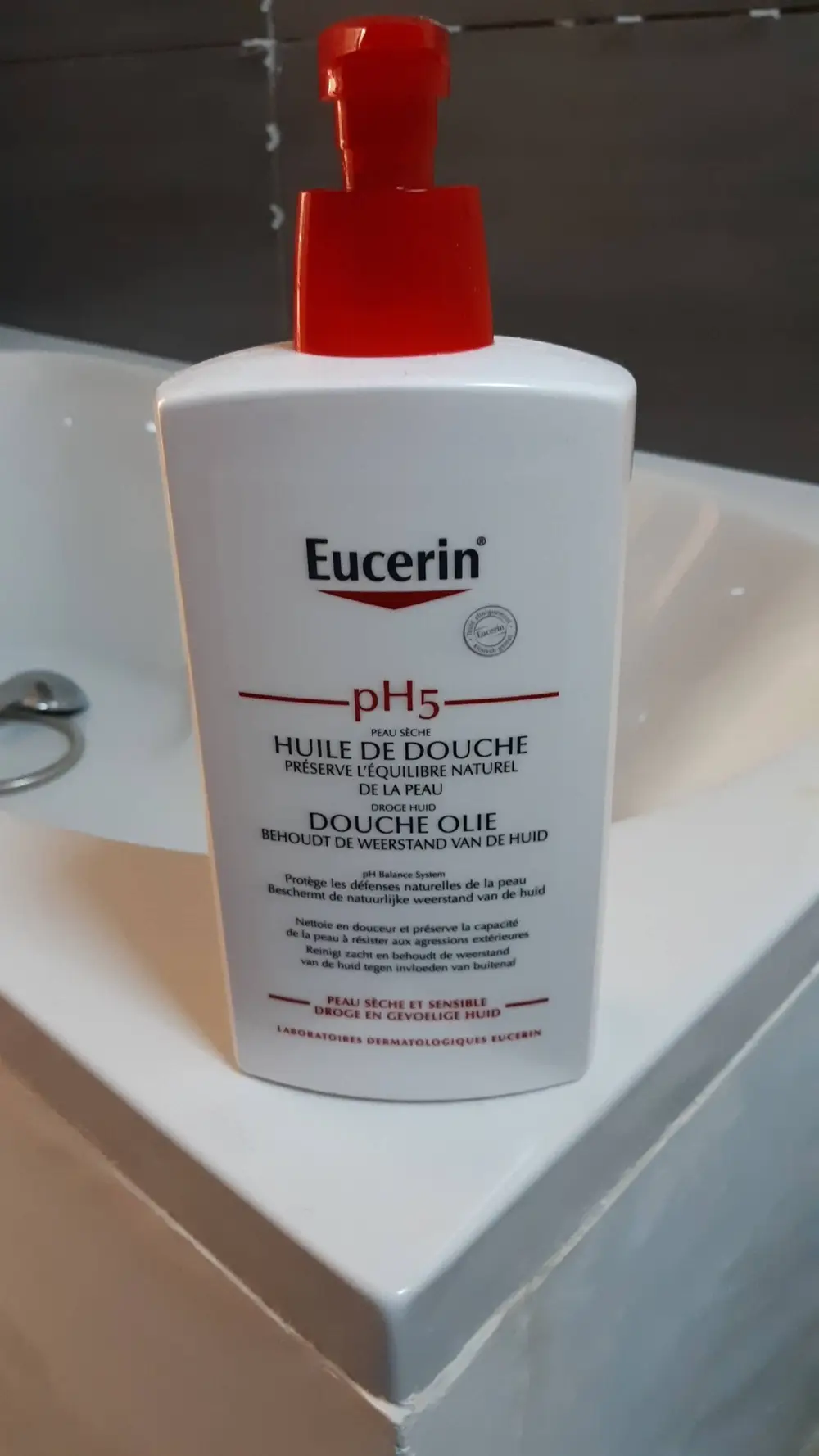 EUCERIN - Ph5 Huile de douche préserve l'équilibre naturel de la peau