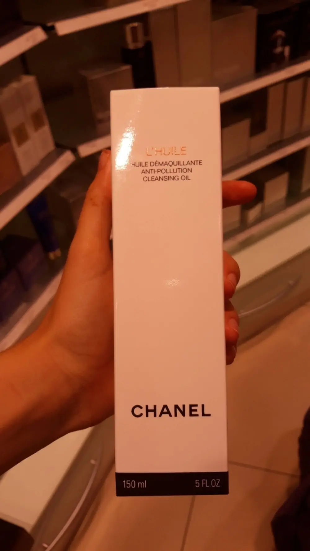 CHANEL - L'Huile - Huile démaquillante anti-pollution 