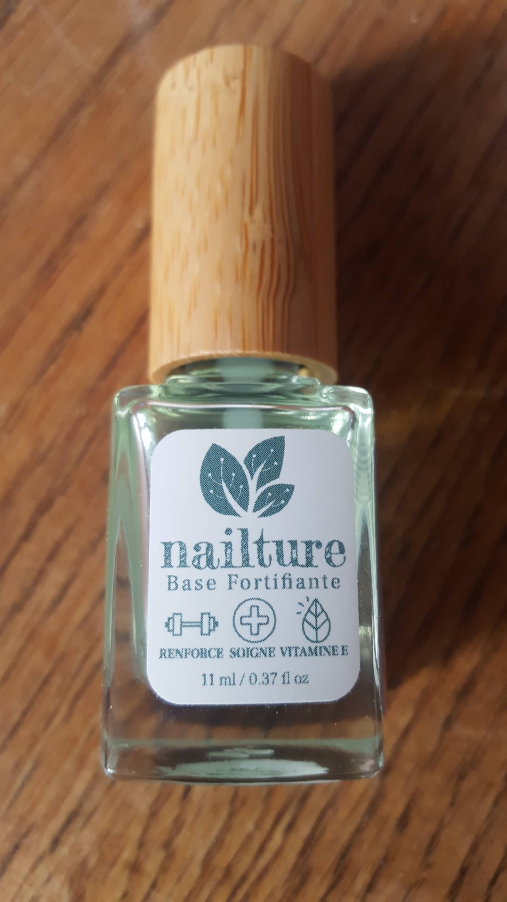 NAILTURE - Base fortifiante - Renforce soigne vitamine E