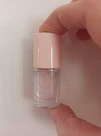 PUPA - Lipgloss nails 