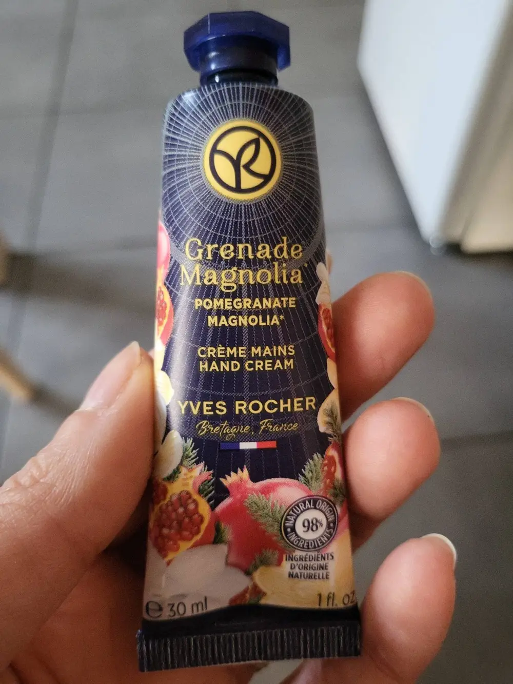 YVES ROCHER - Crème mains grenade magnolia