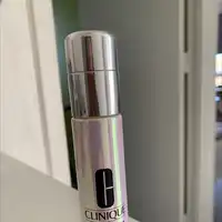 CLINIQUE - Even better clinical - Dark spot clearing serum
