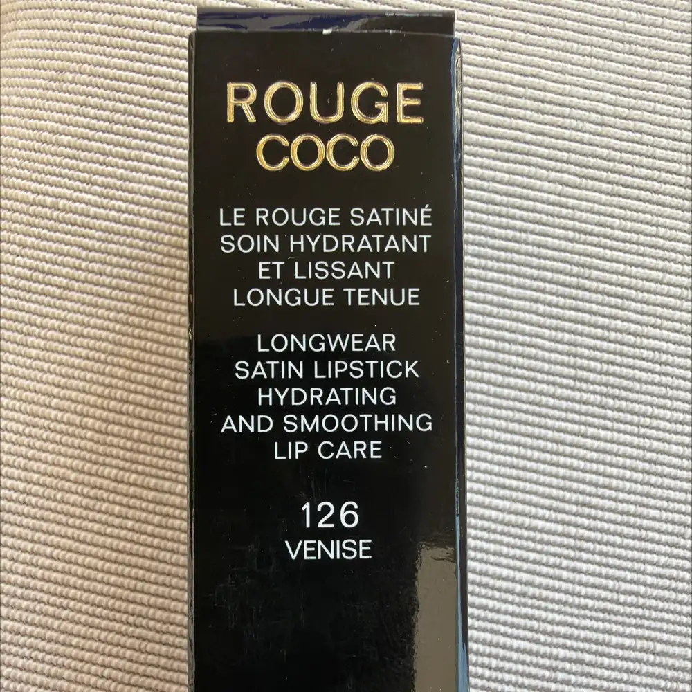CHANEL - Rouge coco - Le rouge satiné 126 venise