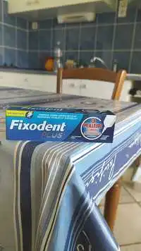 FIXODENT - Plus - La meilleure technologie anti-particules