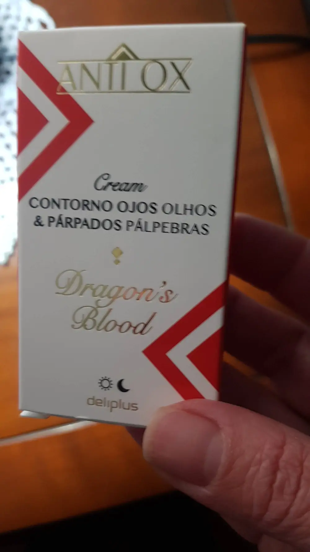 DELIPLUS - Anti ox dragon's Blood - Cream contorno ojos olhos