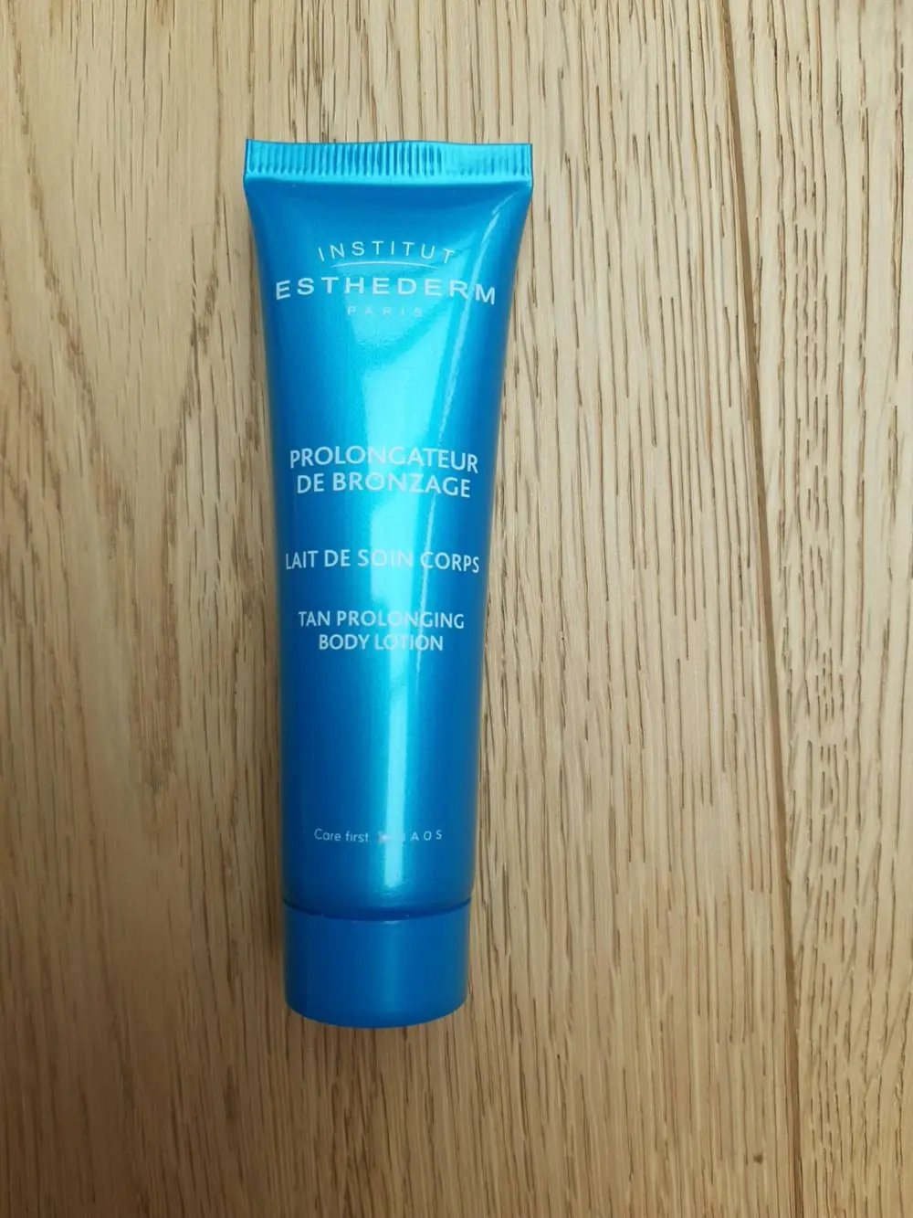 INSTITUT ESTHEDERM - Prolongateur de bronzage - Lait de soin corps