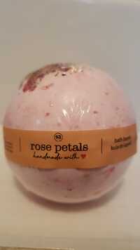 STARA MYDLARNIA - Rose petals - Bath bomb