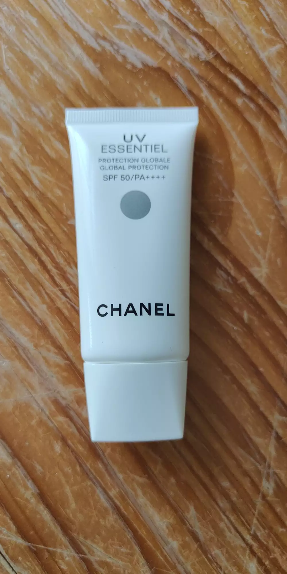 CHANEL - UV essentiel - Protection globale