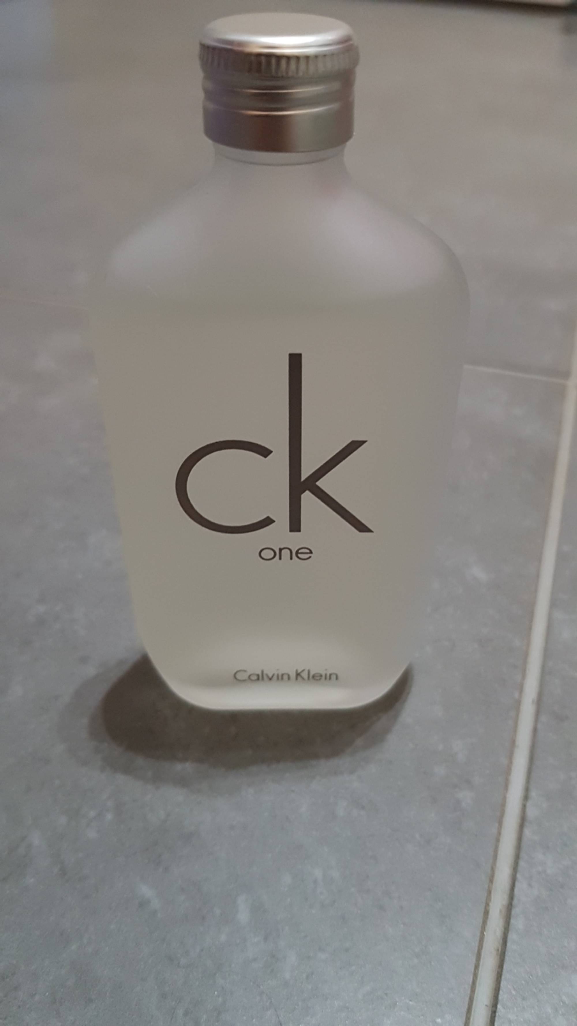CALVIN KLEIN - Ck One - Eau de toilette
