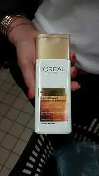 L'ORÉAL - Age perfect lait nettoyant