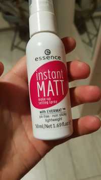 ESSENCE - Instant matt - Make-up setting spray