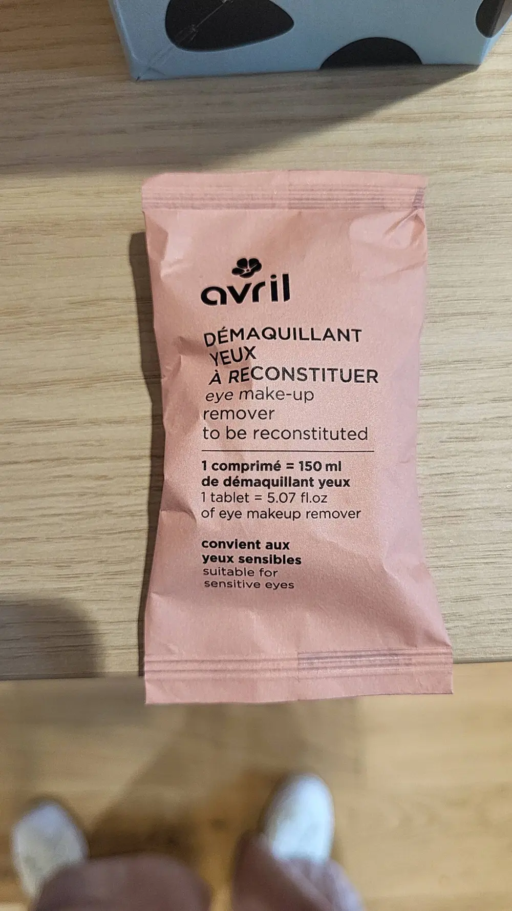 AVRIL - Démaquillant yeux à reconstituer