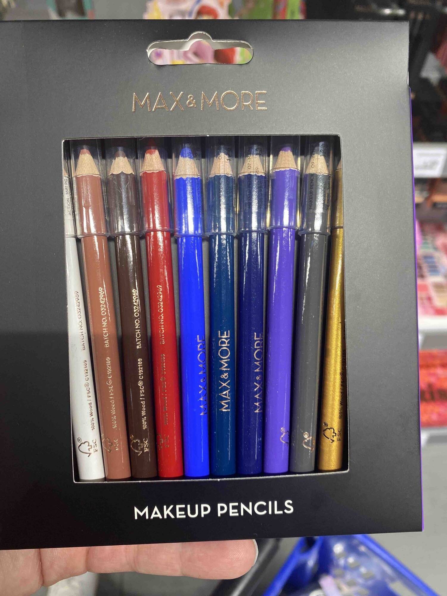 MAX & MORE - Makeup pencils