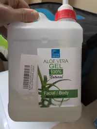 BLEU & MARINE BRETANIA - Aloa vera gel - Facial & body moisturizing