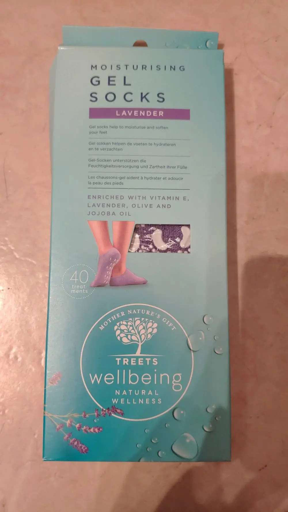 TREETS - Moisturising gel socks lavender