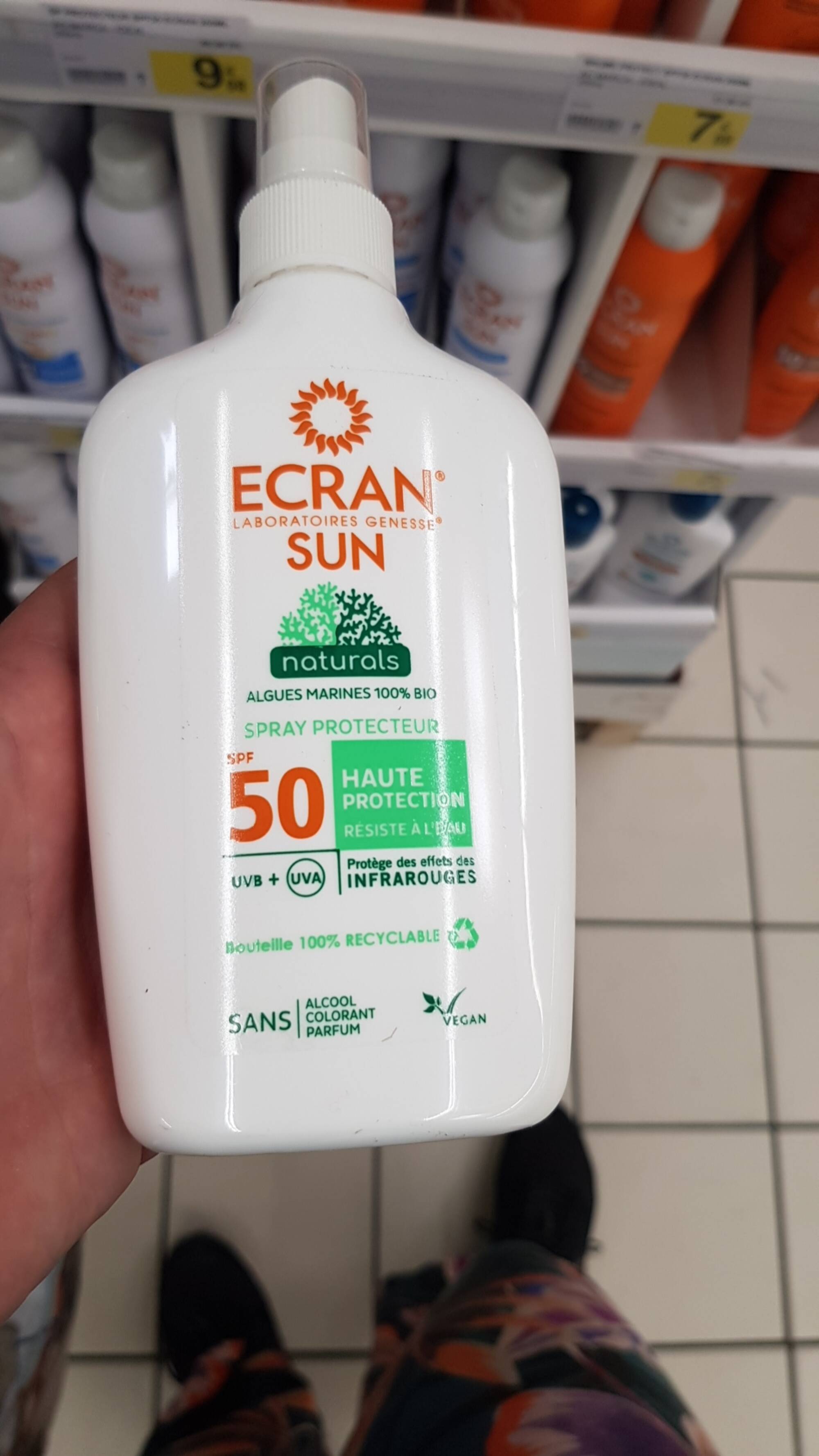 ECRAN LABORATOIRES GENESSE - Naturals - Sun spray protecteur SPF 50