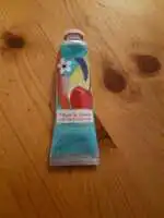 L'OCCITANE - Gel mains granité aux fleurs de cerisier