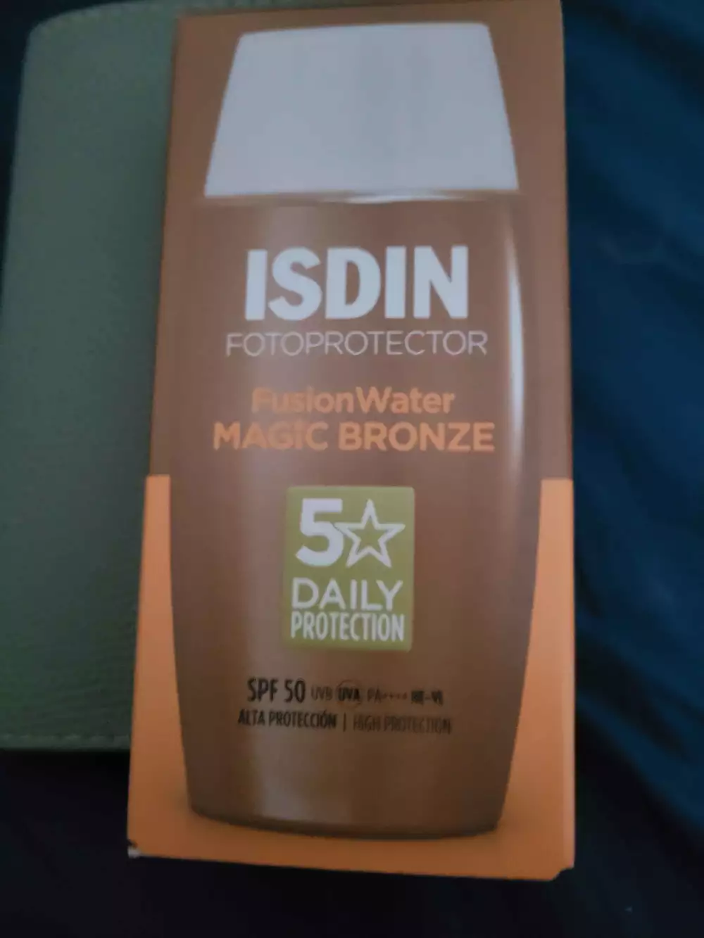 ISDIN - Fotoprotector - Fusion water magic bronze SPF50