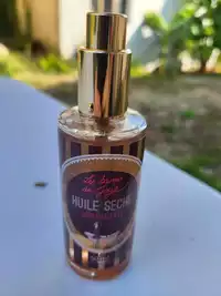LES SAVONS DE JOYA - Huile sèche scintillante