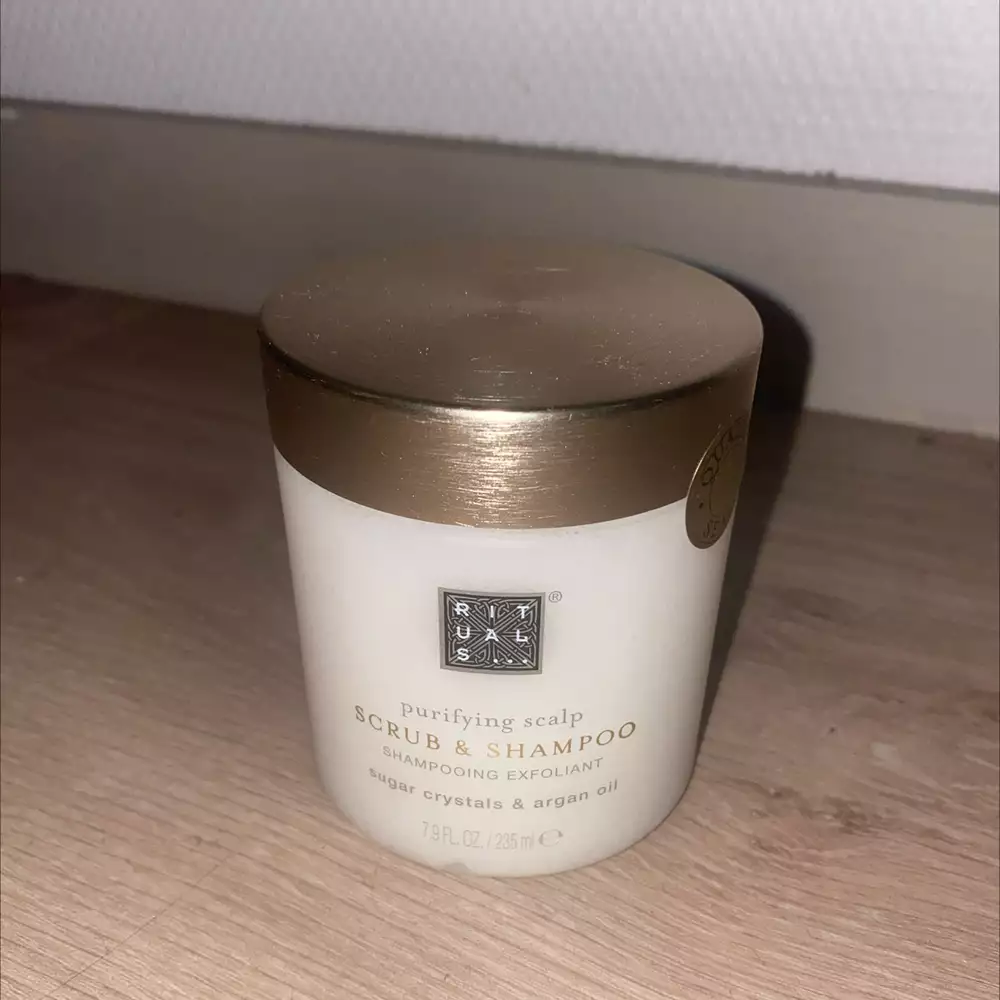 RITUALS - Scrub & shampoo