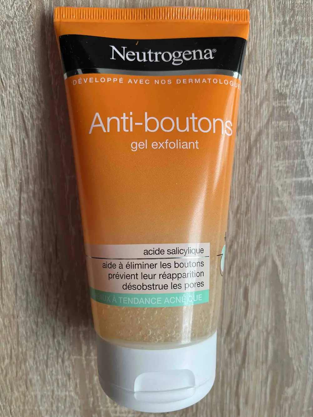 NEUTROGENA - Anti boutons - Gel exfoliant