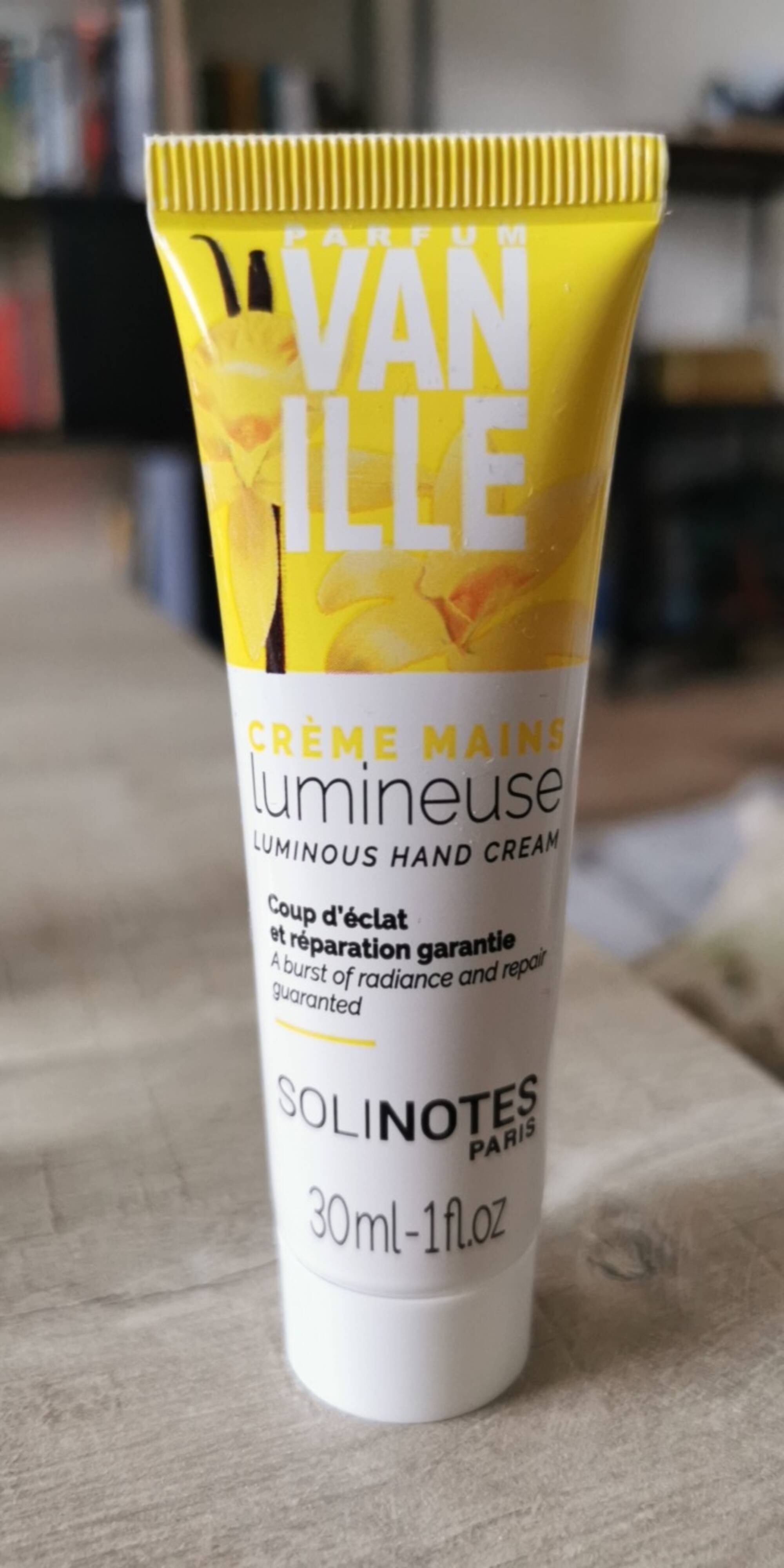 SOLINOTES - Vanille - Crème mains lumineuse