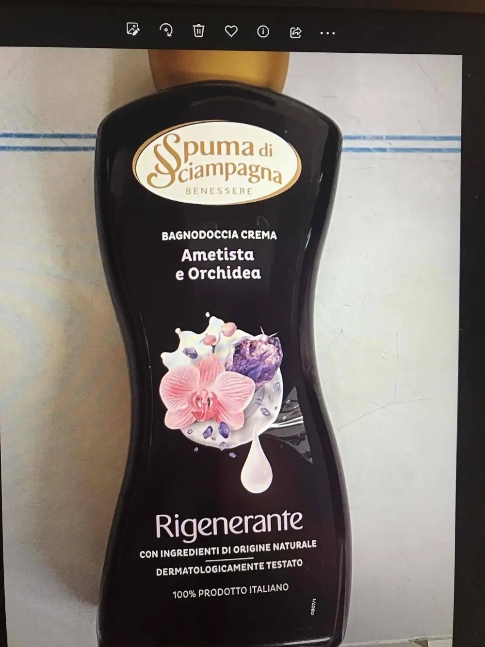 SPUMA DI SCIAMPAGNA - Rigenerante