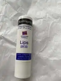 NEUTROGENA - Lips for dry, chapped lips SPF 20