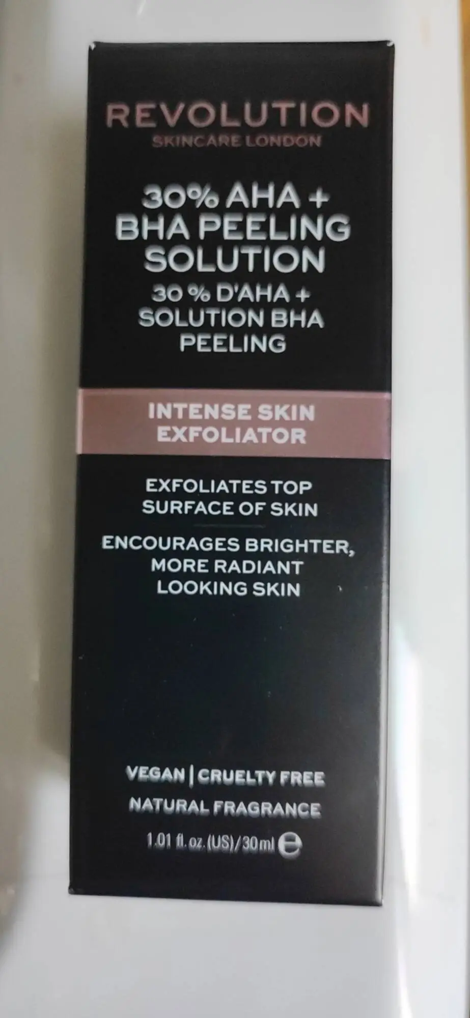 REVOLUTION - Intense Skin Exfoliator