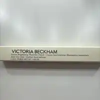 VICTORIA BECKHAM - Crayon bord intérieur illumination instantanée