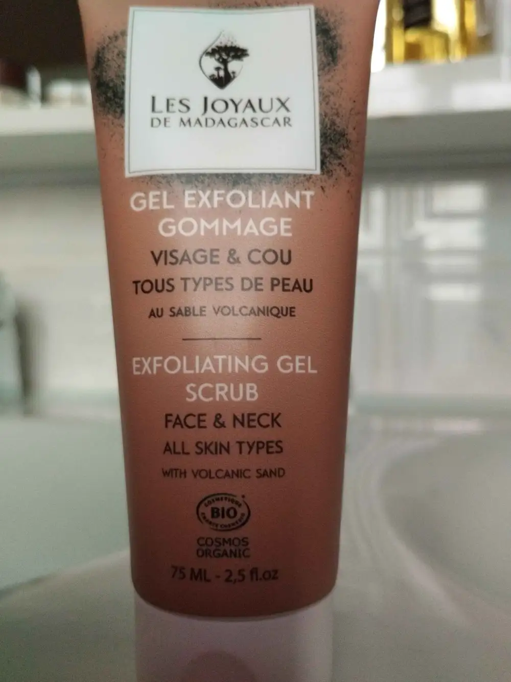 LES JOYAUX DE MADAGASCAR - Gel exfoliant gommage visage & cou