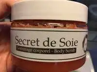 PIN UP SECRET - Secret de Soie - Gommage corporel 