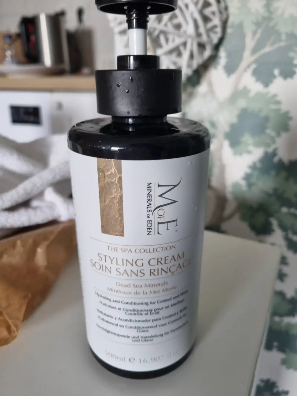 MINERALS OF EDEN - Styling cream