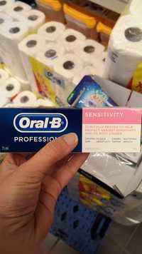 ORAL-B - Sensitivity - Fluoride toothpaste
