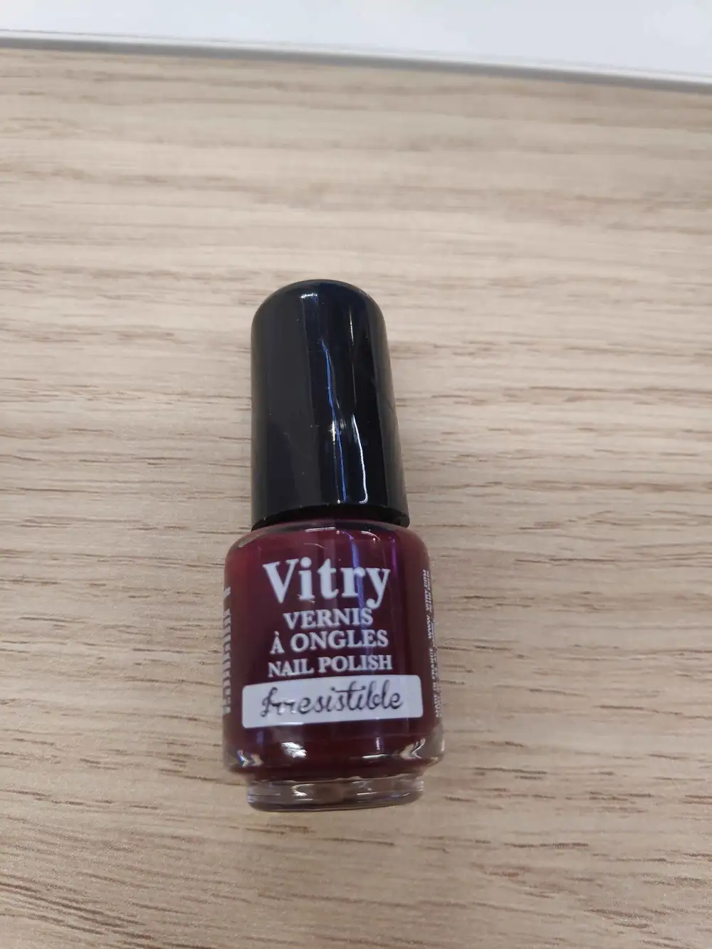 VITRY - Vernis à ongles irresistible