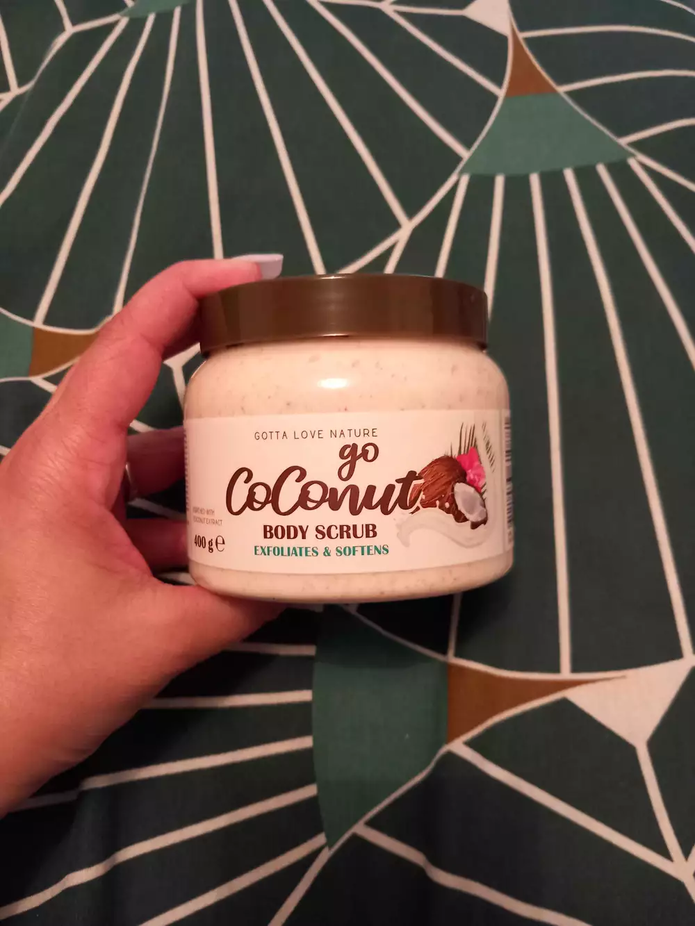 GOTTA LOVE NATURE - Go coconut - Body scrub exfoliates & softens