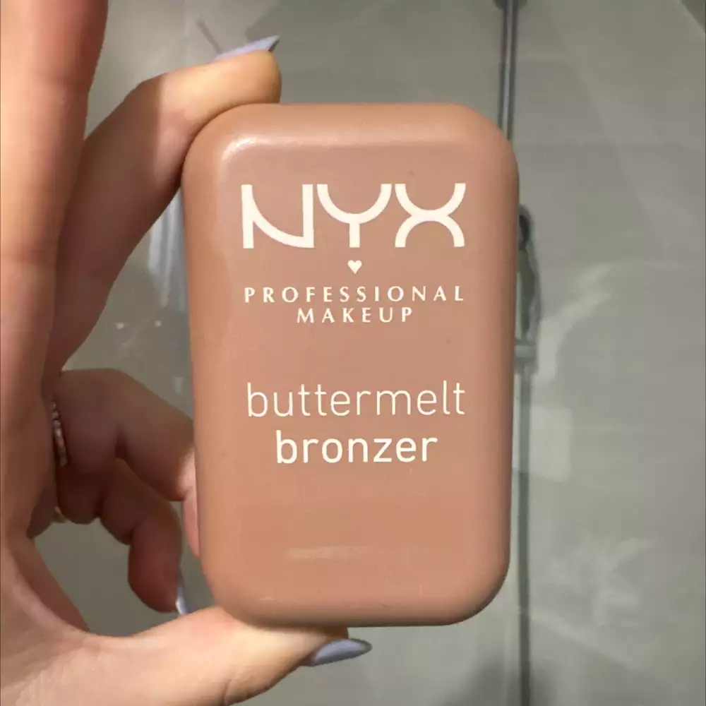 NYX PROFESSIONAL MAKEUP - Buttermelt bronzer