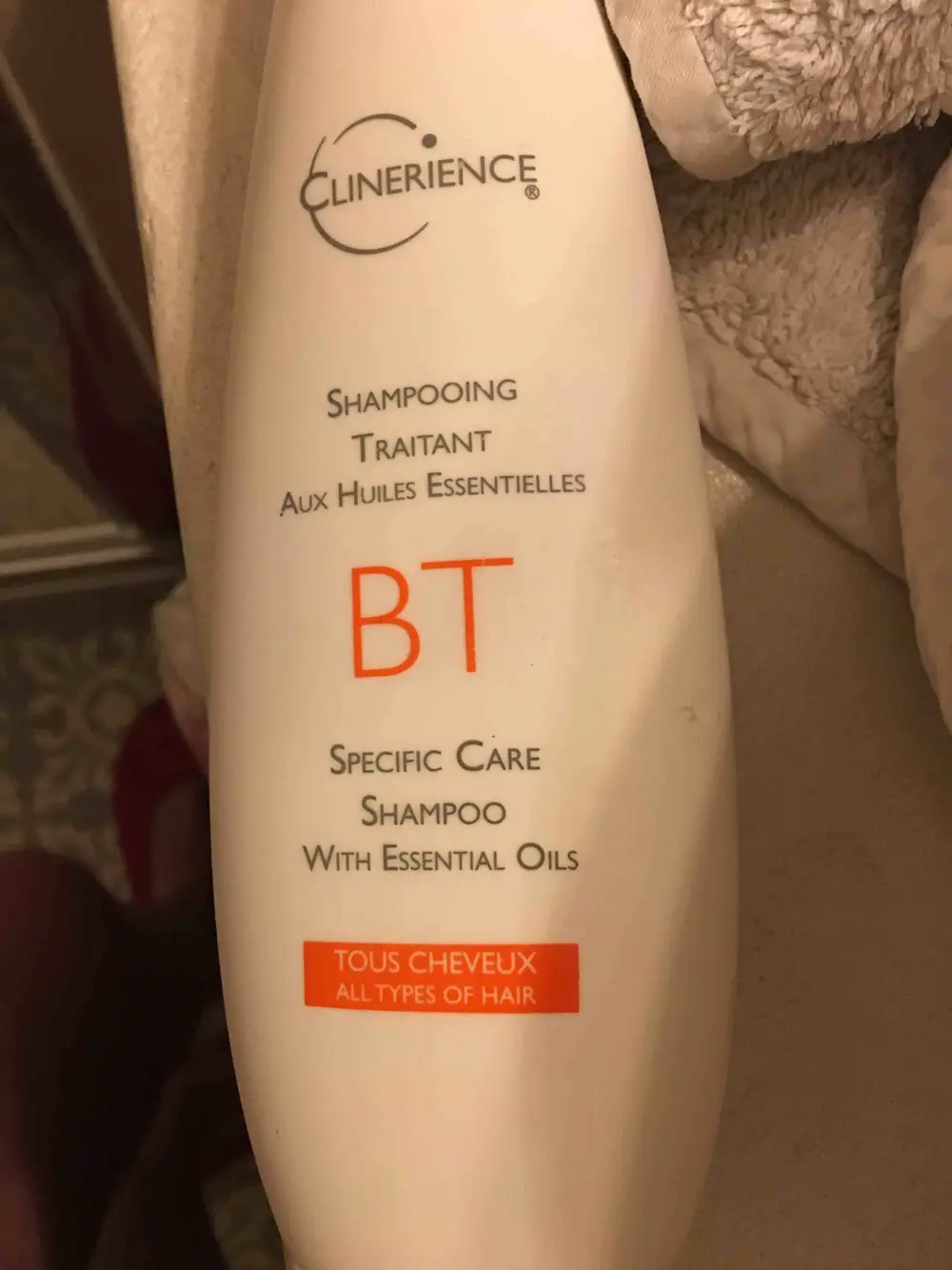 CLINERIENCE - BT - Shampooing traitant aux huiles essentielles