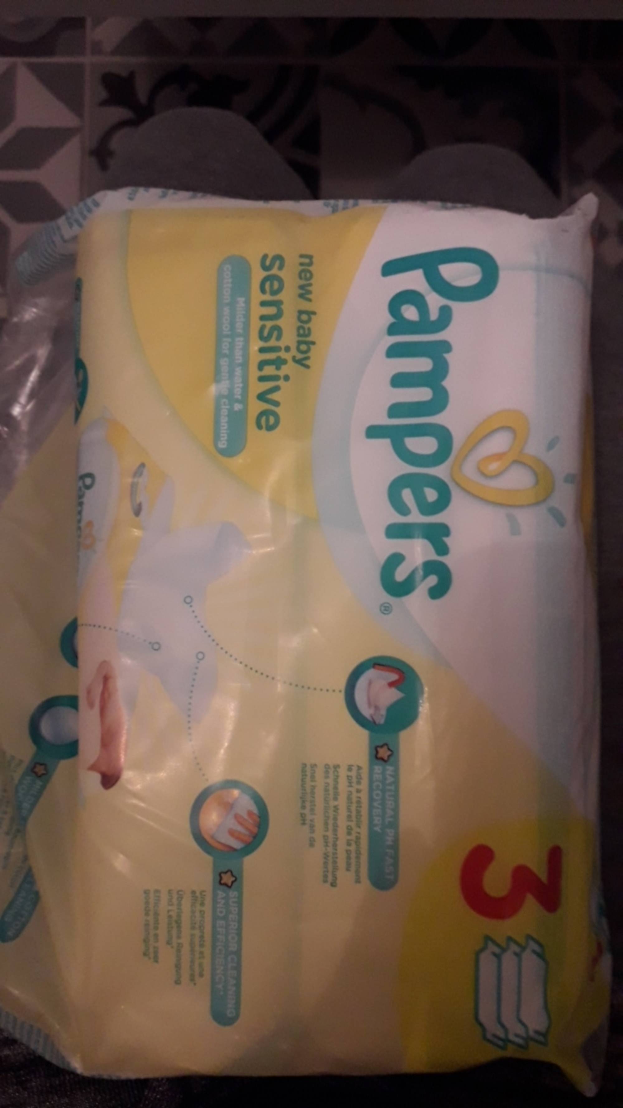 PAMPERS - New baby sensitive